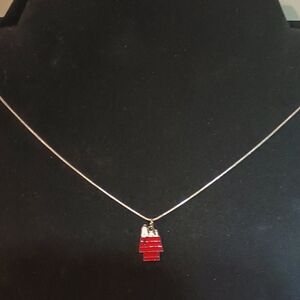 Snoopy on His House Necklace 💖 Sterling Silver 925 Peanuts